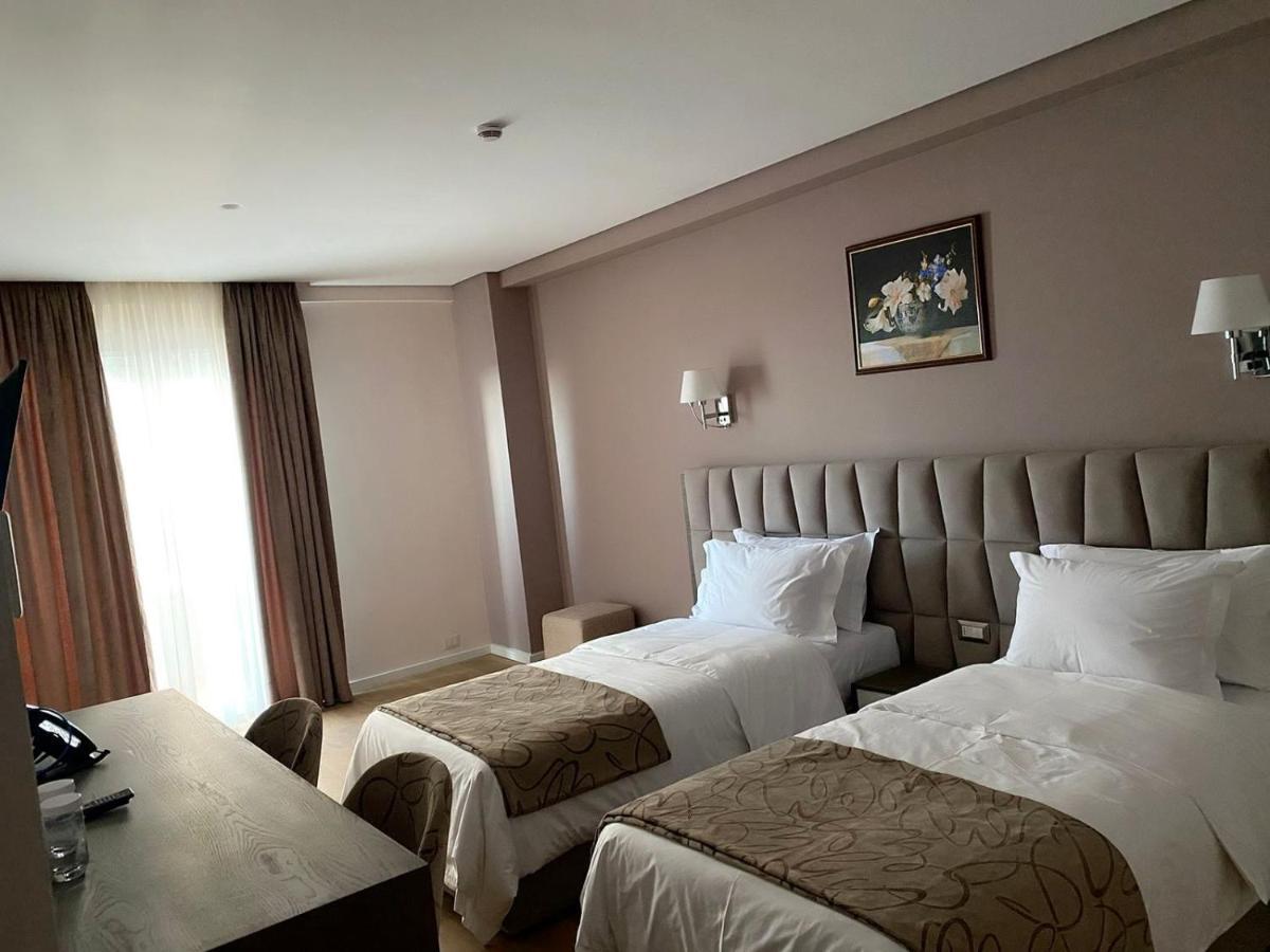 Agsel Hotel & Spa Tirana Exterior photo