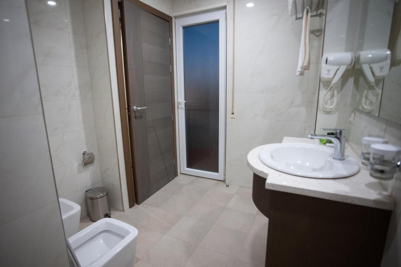 Agsel Hotel & Spa Tirana Exterior photo